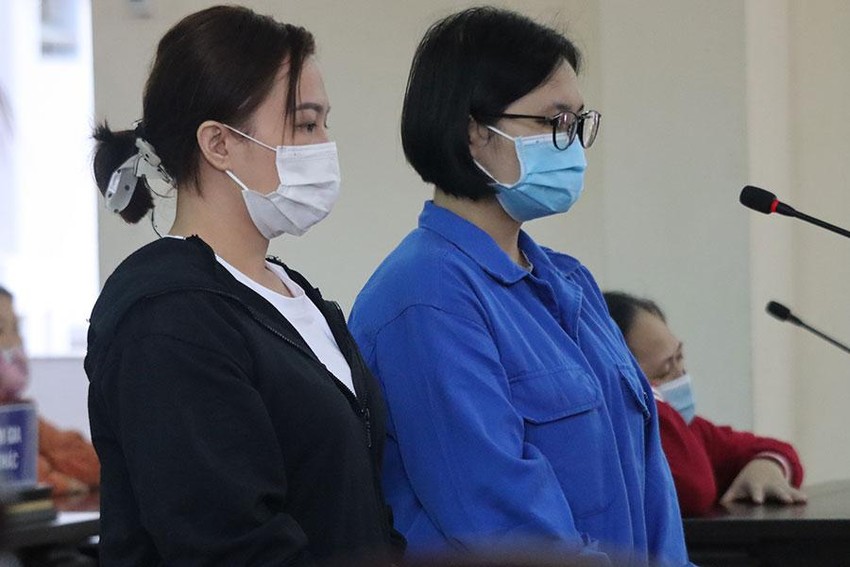Nữ sinh viên đầu độc cha bằng xyanua bị đề nghị tử hình 